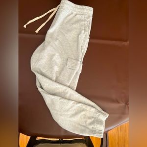 RSQ GREY SWEATPANTS JOGGERS (LARGE)